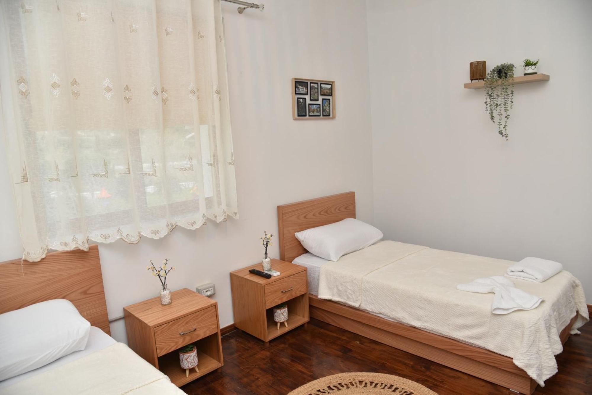 Woodland Appartement Berat Buitenkant foto